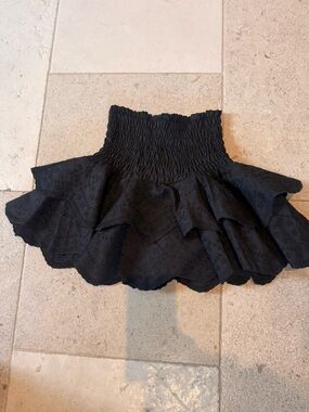 Black Ruffled Smocked Waist mini skirt- worn 1 time